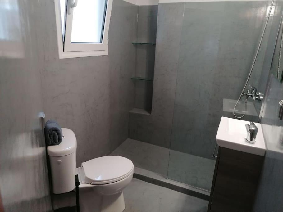 Minimal Varnava Square - Kallimarmaro Area Apartment Athens